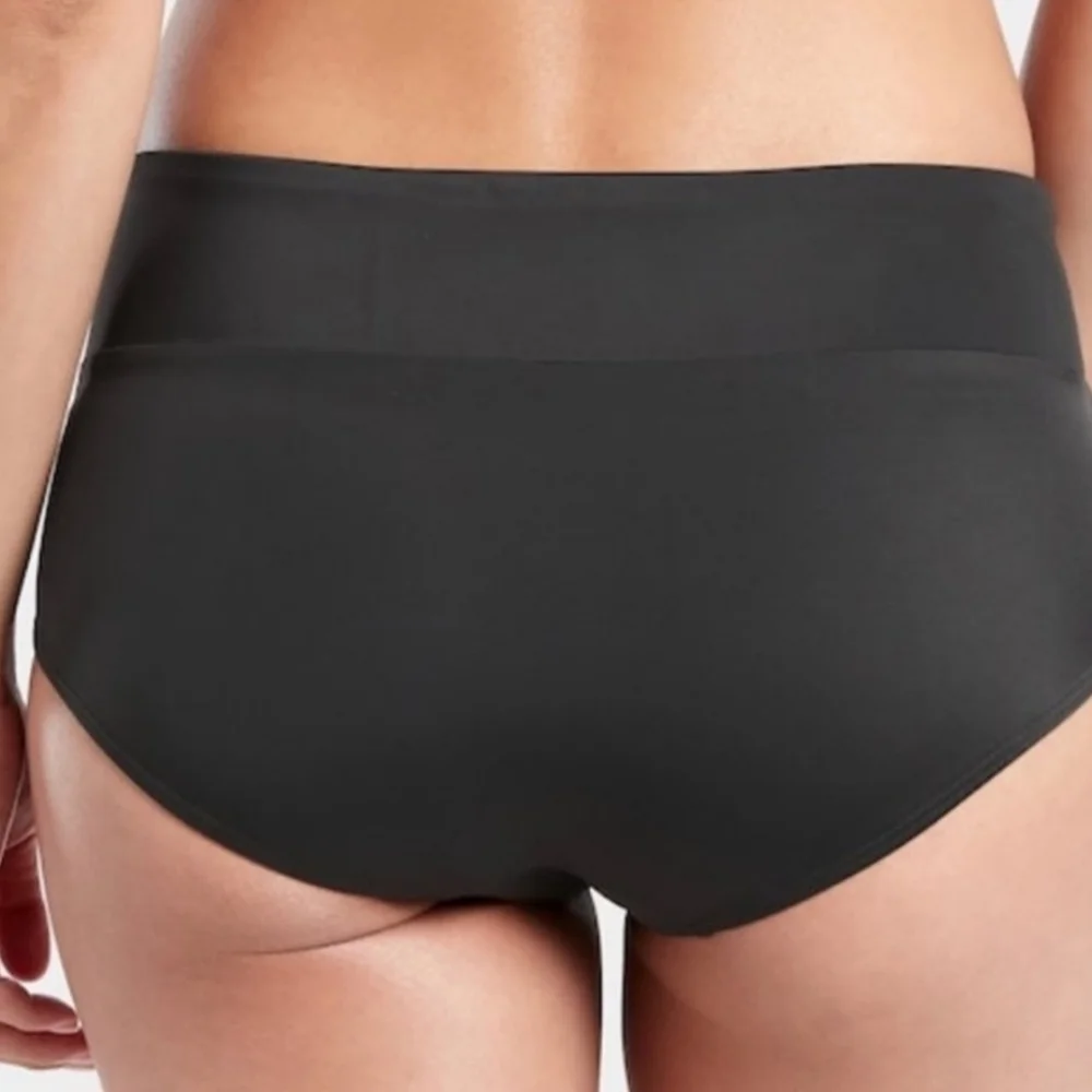 Athleta Swim Boyshorts Black Size Medium NEW MSRP $49 SU017_2